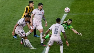 La jugada que pudo cambiar la historia: Lucas Alarcón se perdió en área chica el triunfo de la U