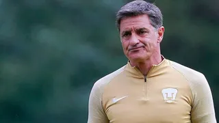 Míchel renunció como técnico de Pumas por temas familiares y personales