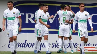 “Una nueva era”: Audax Italiano estrenó su remozado escudo