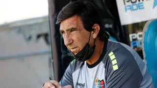 Costas se robó el show con sus instrucciones a Palestino ante O’Higgins: “¡Estamos canchereando, no lo hagan carajo!”