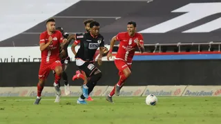 Junior Fernandes recibió jugosa oferta desde el fútbol emiratí