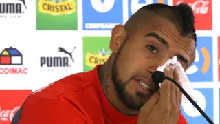 Con figuras mundiales y el Ferrari: Arturo Vidal reveló detalles de su serie