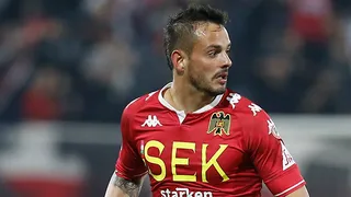 Rivero entró a la convocatoria de U. Española para choque con la U y Espinoza quedó al margen