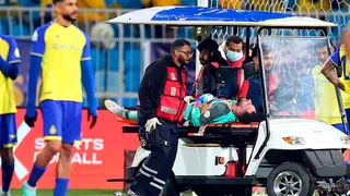 David Ospina sufrió fractura y tuvo que irse en ambulancia de un partido de Al Nassr
