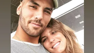 El romántico paseo en scooter de Lucas Passerini y Lucila Vit