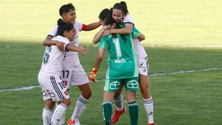 Senado aprobó proyecto que exige contratos para futbolistas del Torneo Femenino
