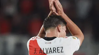 ¡Tremendo! Julián Alvarez anotó un “póker” en la goleada de River Plate frente a Patronato