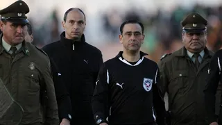 Arbitros chilenos lucirán publicidad en su indumentaria