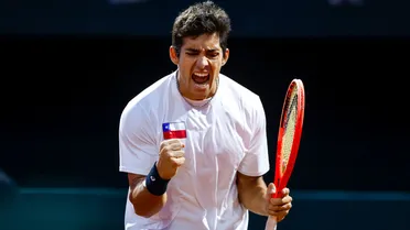 Cristian Garin revive en Antofagasta y se mete otra vez entre los cuatro mejores