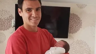 Universidad Católica felicitó a Cristopher Toselli y Carlos Lobos por convertirse en padres