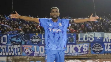 San Marcos de Arica sigue inamovible en el liderato de la Primera B 2025