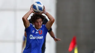 La U informó que Simón Contreras partirá a préstamo a Universidad de Concepción