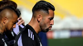 ¿Por presión de la Garra Blanca? Colo Colo entregó un parte médico por lesión de Isla