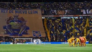 Eduardo Vargas participó en goleada de Tigres sobre Pumas UNAM