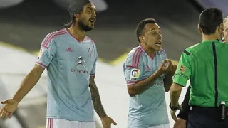 Larrivey: Fabián Orellana fue de los mejores futbolistas con los que jugué, no ha sido valorado