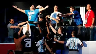 Lothar Matthäus: Fue triste ver así a Maradona en la tribuna