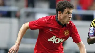 Angelo Henríquez marcó en goleada de Manchester United sub 21