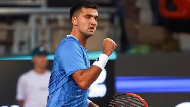 Tomás Barrios inicia con solidez su camino en el Challenger de Asunción