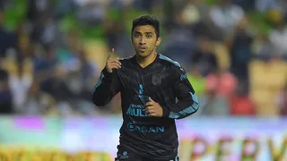 Revelan noble gesto de Edson Puch con una pareja de ancianos en Iquique