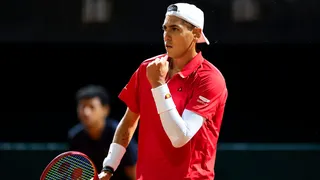 Alejandro Tabilo sufrió mucho más de la cuenta para poner a Chile 2-0 ante Serbia por Copa Davis