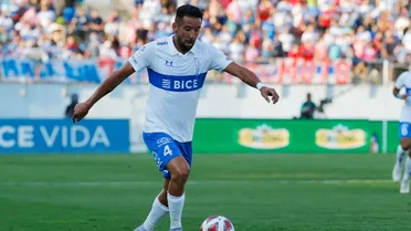 Mauricio Isla será baja en el duelo de la UC ante Copiapó por una molestia física