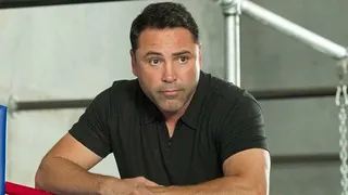 Oscar de la Hoya desafió a Floyd Mayweather para recaudar dinero a beneficio
