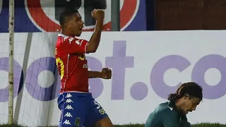 La exhibición goleadora de Cristian Palacios para el triunfo de Unión Española