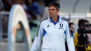 Mauricio Pellegrino dio positivo por Covid-19 y se perderá la visita de la U a O’Higgins