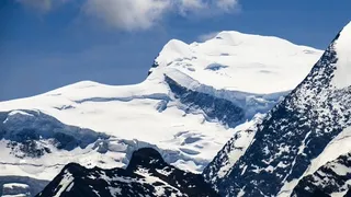 Un alpinista italiano falleció tras sufrir una caída en la ascensión al Grand Combin de Suiza