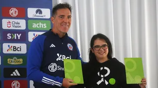 Duelo de Chile y Colombia en el Monumental tendrá el regreso de la Tarjeta Verde