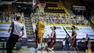 Sebastián Herrera tuvo lucida actuación en el baloncesto alemán