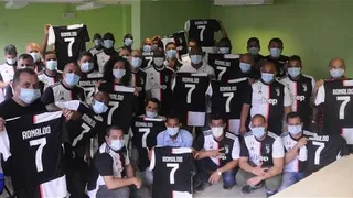 Cristiano Ronaldo obsequió camisetas a médicos cubanos que combaten el coronavirus en Turín