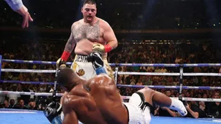 Anthony Ruiz Jr. dio la sorpresa y le quitó el invicto a Anthony Joshua