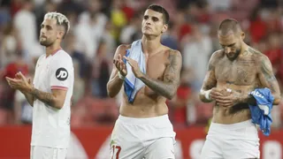 Sevilla arrasó sin piedad con Almería y lo hundió como colista de la liga española