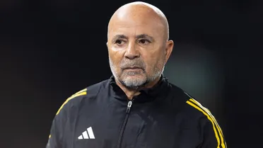 Jorge Sampaoli tiene nuevo club y dirigirá a tres chilenos