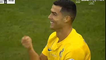 ¡No lo expulsaron! El polémico gesto de Cristiano a Wilmar Roldán en la derrota de Al Nassr