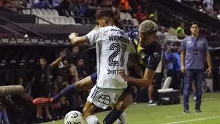 Colo Colo tuvo el 80 por ciento de posesión en su empate con Sportivo Trinidense