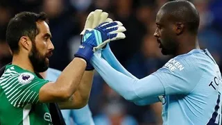 La emotiva despedida de Claudio Bravo a Yaya Touré: “Siempre te desearé lo mejor amigo”