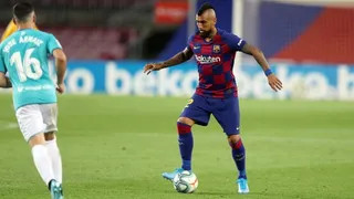 “Enérgico” y “transmite competitividad”: Prensa española destacó a Vidal pese a caída de Barcelona