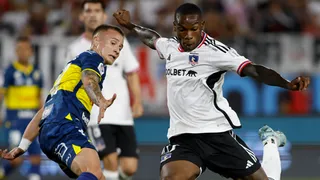 Colo Colo terminó con un hombre menos y cosechó un amargo empate frente a Everton