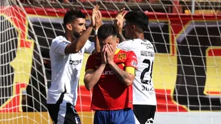 Unión Española sorprende y apuesta por un referente para salvarlos del descenso