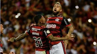 Arturo Vidal aportó como titular en triunfo de Flamengo sobre Cuiabá