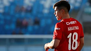 La Champions League espera a Alexander Aravena