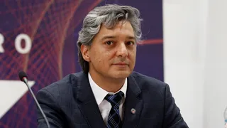 Sebastián Moreno accedió a solicitud de clubes y citó al Consejo de Presidentes para resolver su renuncia