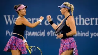 ¡A cuartos de final! Alexa Guarachi avanzó junto a Desirae Krawczyk en el dobles del US Open