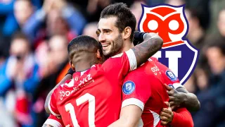 Fue campeón en Europa y ahora es jugador libre: a la U de Chile le ofrecen a un volante creativo uruguayo