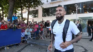 La Roja viajó desde Río de Janeiro a Sao Paulo para preparar el duelo con Colombia
