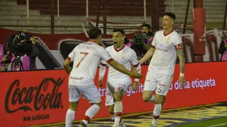 Huracán de Guillermo Soto derribó a Central Córdoba y es segundo en Argentina