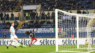 Genoa amargó a domicilio a Lazio por la liga italiana