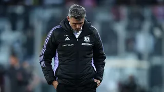 Colo Colo le vuelve a rayar la cancha a Fernando Ortiz y le da ultimátum